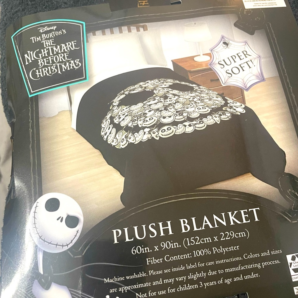 The Nightmare Before Christmas Twin Size Plush Blanket